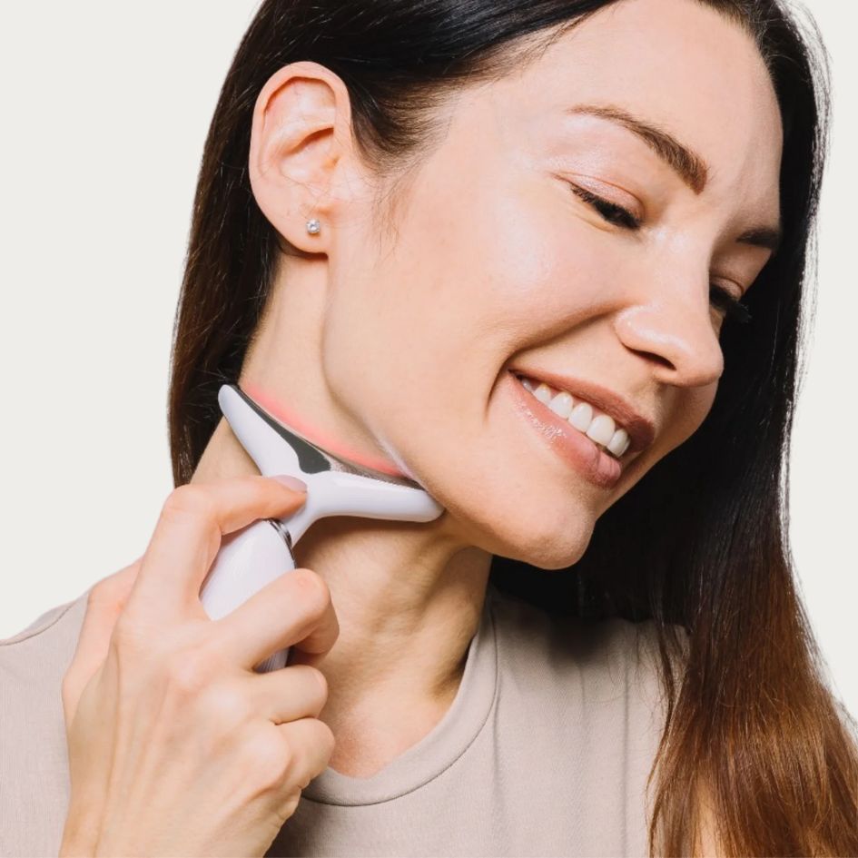 Luméa Pro™ – Sculpteur facial 7-en-1